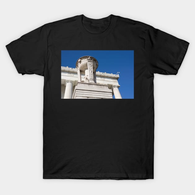 Lincoln Memorial T-Shirt by sma1050